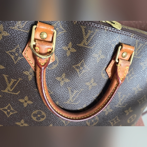 Louis Vuitton Vintage Monogram Alma PM Size - Picture 3 of 16